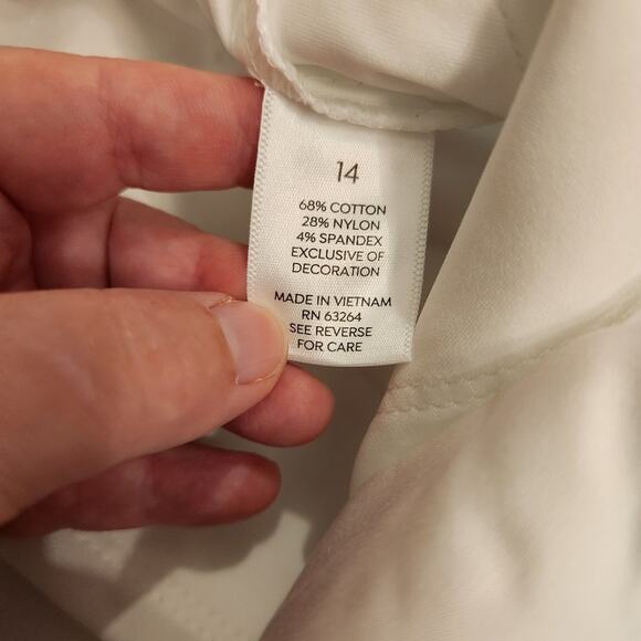 WESTPORT Signature Fit White Mid Rise Cruise Beachy Vacation Neutral Capris 14 - Picture 5 of 12